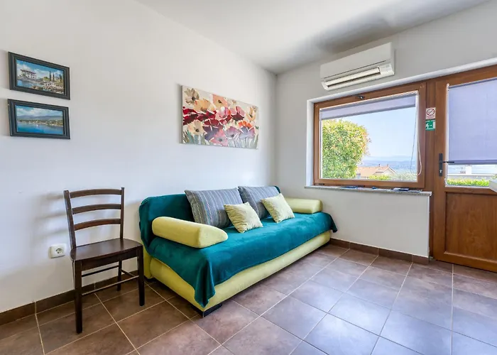 Perla 2 By Interhome Apartman